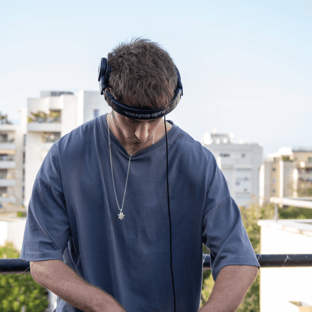 הלוגו של Dj Omri Kuperman